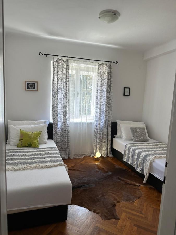 Cosy Family Apartment Marina Kastela Near Airport Экстерьер фото